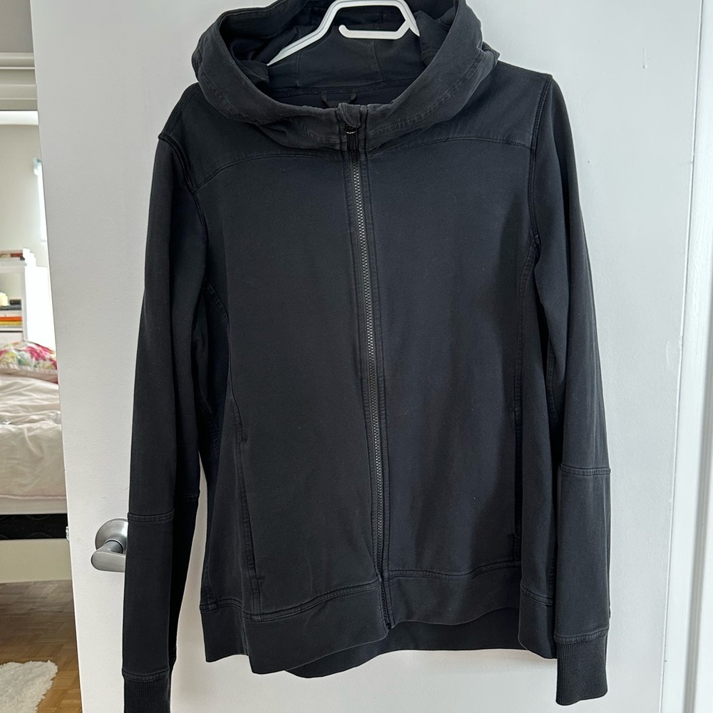 Lululemon sweater